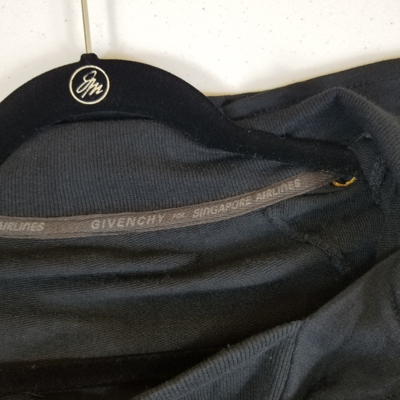 Givenchy for Singapore Luxury Airlines | 1/2 Zip - Picture 5 of 7